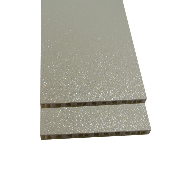 Pannello a sandwich impresso resistente UV del favo di FRP per il pavimento del camion della copertura del Tonneau