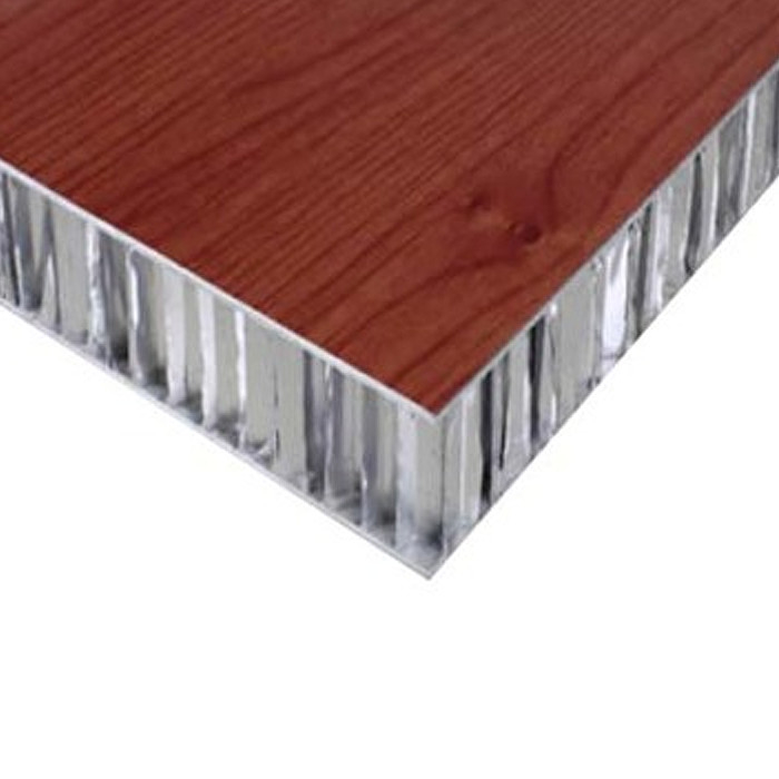 Pannello composito 10000mm del favo di alluminio di legno di sembrare per il materiale della parete della decorazione